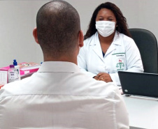 Desde o final de novembro de 2020, a Secretaria da Segurança Pública do Paraná (SESP) tem atuado com o programa PRUMOS, em todo o Estado, com intuito de prevenir e cuidar da saúde mental de policiais militares e civis, bombeiros militares, agentes penitenciários e peritos oficiais, além de seus familiares.  -  Foto: Divulgação SESP