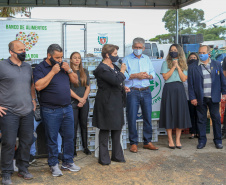 Permissionários atacadistas da Ceasa Curitiba fazem doação 25 toneladas de alimentos para entidades beneficentes de Curitiba e Região Metropolitana, além de famílias atingidas pelas chuvas em Irati, na região Centro-Sul do Estado. - Curitiba, 29/01/2021  -  Foto: Veldelino Pontes