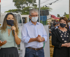 Permissionários atacadistas da Ceasa Curitiba fazem doação 25 toneladas de alimentos para entidades beneficentes de Curitiba e Região Metropolitana, além de famílias atingidas pelas chuvas em Irati, na região Centro-Sul do Estado. - Curitiba, 29/01/2021  - Foto: Gilson Abreu/AEN