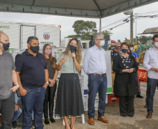 Permissionários atacadistas da Ceasa Curitiba fazem doação 25 toneladas de alimentos para entidades beneficentes de Curitiba e Região Metropolitana, além de famílias atingidas pelas chuvas em Irati, na região Centro-Sul do Estado. - Curitiba, 29/01/2021  - Foto: Gilson Abreu/AEN