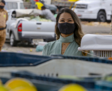 Permissionários atacadistas da Ceasa Curitiba fazem doação 25 toneladas de alimentos para entidades beneficentes de Curitiba e Região Metropolitana, além de famílias atingidas pelas chuvas em Irati, na região Centro-Sul do Estado. - Curitiba, 29/01/2021  - Foto: Gilson Abreu/AEN