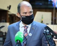 O Governo do Estado abriu nesta quinta-feira (04) uma série de debates públicos para dar transparência e agregar sugestões que possam aperfeiçoar o modelo de concessão do novo Anel de Integração do Paraná, que passará a ter 3