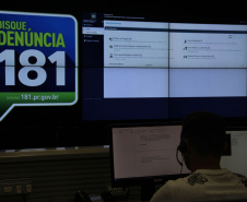 O programa Disque Denúncia 181, da Secretaria de Estado da Segurança Pública do Paraná (Sesp), recebeu mais de 50,6 mil denúncias anônimas no ano de 2020 em todo o estado.  -  Curitiba, 04/02/2021  -  Foto: Divulgação SESP