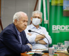 Na tarde desta segunda-feira (08), o Banco Regional de Desenvolvimento do Extremo Sul (BRDE) promoveu a final do programa BRDE LABS, programa desenvolvido em parceria com a Hotmilk, Ecossistema de Inovação da Pontifícia Universidade Católica do Paraná (PUCPR). As dez startups finalistas apresentaram seus projetos no evento online aconteceu por meio do canal oficial do BRDE no Youtube. - Curitiba, 09/02/2021  -  Foto: Rodolfo Buhrer