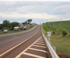 Entrega da primeira parte da duplicação da PR-323 entre Doutor Camargo e Paiçandu, na região Noroeste. O investimento por parte do Governo do Estado em toda a obra é de R$ 78,7 milhões. 11/02/2021 - Foto: Geraldo Bubniak/AEN