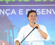 O governador Carlos Massa Ratinho Junior participa nesta quinta-feira (11) da entrega da primeira parte da duplicação da PR-323 entre Doutor Camargo e Paiçandu, na região Noroeste. O investimento por parte do Governo do Estado em toda a obra é de R$ 78,7 milhões. 11/02/2021 - Foto: Geraldo Bubniak/AEN