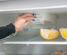 O consumo de energia elétrica na classe residencial, a mais numerosa na base de clientes da Copel Distribuição, cresceu 5,5% no ano passado, em comparação com 2019.  -  Foto: Valdenir Daniel Cavalheiro 