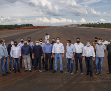  Governador Carlos Massa Ratinho Junior durante uma visita as obras do Aeroporto Internacional de Foz do Iguaçu.