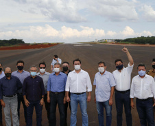  Governador Carlos Massa Ratinho Junior durante uma visita as obras do Aeroporto Internacional de Foz do Iguaçu.