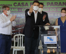 O governador Carlos Massa Ratinho Junior autorizou nesta segunda-feira (22) a ordem de serviço para a construção de um Condomínio do Idoso em Ponta Grossa, nos Campos Gerais.  -  Ponta Grossa, 22/02/2021  -  Foto: Jonathan Campos/AEN
