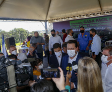 O governador Carlos Massa Ratinho Junior autorizou nesta segunda-feira (22) a ordem de serviço para a construção de um Condomínio do Idoso em Ponta Grossa, nos Campos Gerais. - Ponta Grossa, 22/02/2021  -  Foto: Gilson Abreu/AEN