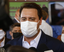 O governador Carlos Massa Ratinho Junior autorizou nesta segunda-feira (22) a ordem de serviço para a construção de um Condomínio do Idoso em Ponta Grossa, nos Campos Gerais. - Ponta Grossa, 22/02/2021  -  Foto: Gilson Abreu/AEN