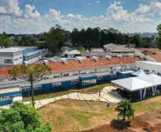 O Governo do Estado colaborou com uma nova ampliação do complexo Erasto Gaertner, em Curitiba. O hospital, referência nacional no atendimento oncológico, inaugurou nesta quarta-feira (24) o Centro de Hematologia e Transplante de Medula Óssea.  - Curitiba, 24/02/2021  -  Foto: Alessandro Vieira/AEN