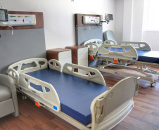 O Governo do Estado colaborou com uma nova ampliação do complexo Erasto Gaertner, em Curitiba. O hospital, referência nacional no atendimento oncológico, inaugurou nesta quarta-feira (24) o Centro de Hematologia e Transplante de Medula Óssea.   -  Curitiba, 24/02/2021  -  Foto: Alessandro Vieira/AEN