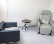 O Governo do Estado colaborou com uma nova ampliação do complexo Erasto Gaertner, em Curitiba. O hospital, referência nacional no atendimento oncológico, inaugurou nesta quarta-feira (24) o Centro de Hematologia e Transplante de Medula Óssea.   -  Curitiba, 24/02/2021  -  Foto: Alessandro Vieira/AEN