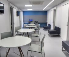 O Governo do Estado colaborou com uma nova ampliação do complexo Erasto Gaertner, em Curitiba. O hospital, referência nacional no atendimento oncológico, inaugurou nesta quarta-feira (24) o Centro de Hematologia e Transplante de Medula Óssea.   -  Curitiba, 24/02/2021  -  Foto: Alessandro Vieira/AEN