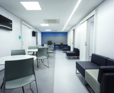 O Governo do Estado colaborou com uma nova ampliação do complexo Erasto Gaertner, em Curitiba. O hospital, referência nacional no atendimento oncológico, inaugurou nesta quarta-feira (24) o Centro de Hematologia e Transplante de Medula Óssea. - Curitiba, 24/02/2021  -  Foto: José Fernando Ogura/AEN