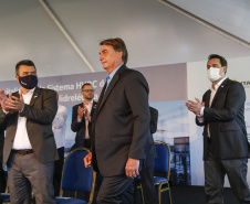 Governador Carlos Massa Ratinho Junior e presidente Jair Bolsonaro participam do evento de lançamento da revitalização do sistema elétrico de alta tensão de Furnas.   -  Foz do Iguaçu, 25/02/2021  - Foto: Jonathan Campos/AEN