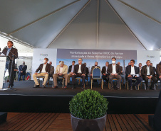 Governador Carlos Massa Ratinho Junior e presidente Jair Bolsonaro participam do evento de lançamento da revitalização do sistema elétrico de alta tensão de Furnas.   -  Foz do Iguaçu, 25/02/2021  - Foto: Jonathan Campos/AEN