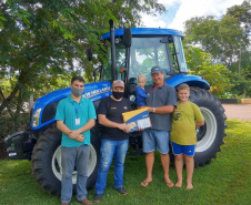 Programa Trator Solidário fortalece agricultura familiar no Oeste - Foto: Divulgação IDR-Paraná