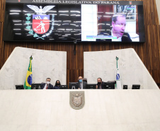 O secretário de Estado da Saúde, Beto Preto, apresentou aos deputados estaduais o Relatório Detalhado do Quadrimestre Anterior (RDQA) do 3º Quadrimestre de 2020, nesta terça-feira (9). A audiência pública é realizada pela Comissão de Saúde Pública da Assembleia Legislativa, ocorreu no Plenário da casa parlamentar com transmissão pela internet. - Curitiba, 09/03/2021  -  Foto: Dálie Felberg /ALEP 