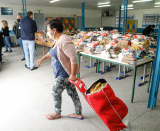  Com olhar para quem mais precisa, Estado diminui impacto social da pandemia . Gilson Abreu/AEN