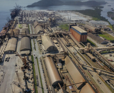 O Porto de Paranaguá completa 86 anos nesta quarta-feira, dia 17 de março, e aposta em inovação para se tornar hub logístico da América Latina. -  Foto: Claudio Neves/Portos do Paraná