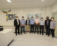 O Governo do Paraná lanca o Vale do Genoma, um polo de startups voltado para saúde e genética. Pioneiro no Brasil e no mundo, o projeto será instalado em Guarapuava, no Centro-Sul do Estado. Visita ao IPEC - Instituto para Pesquisa do Cancer. 18/03/21 - Foto: Geraldo Bubniak/AEN