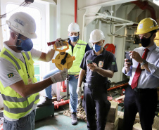 A Portos do Paraná compartilha com a Polícia Federal os dados obtidos nos 27  programas de monitoramentos ambientais. As informações colaboram com a operação ?30 Days at Sea 3.0? (30 Dias no Mar) da International Criminal Police Organization - INTERPOL. A ação envolve cerca de 60 países e tem como foco principal o combate à poluição marítima.  -  Curitiba, 19/03/2021  -  Foto: Claudio Neves/Portos do Paraná