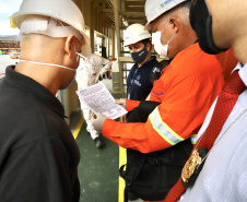 A Portos do Paraná compartilha com a Polícia Federal os dados obtidos nos 27  programas de monitoramentos ambientais. As informações colaboram com a operação ?30 Days at Sea 3.0? (30 Dias no Mar) da International Criminal Police Organization - INTERPOL. A ação envolve cerca de 60 países e tem como foco principal o combate à poluição marítima.  -  Curitiba, 19/03/2021  -  Foto: Claudio Neves/Portos do Paraná