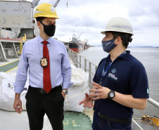 A Portos do Paraná compartilha com a Polícia Federal os dados obtidos nos 27  programas de monitoramentos ambientais. As informações colaboram com a operação ?30 Days at Sea 3.0? (30 Dias no Mar) da International Criminal Police Organization - INTERPOL. A ação envolve cerca de 60 países e tem como foco principal o combate à poluição marítima.  -  Curitiba, 19/03/2021  -  Foto: Claudio Neves/Portos do Paraná