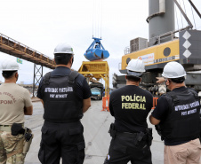 A Portos do Paraná compartilha com a Polícia Federal os dados obtidos nos 27  programas de monitoramentos ambientais. As informações colaboram com a operação ?30 Days at Sea 3.0? (30 Dias no Mar) da International Criminal Police Organization - INTERPOL. A ação envolve cerca de 60 países e tem como foco principal o combate à poluição marítima.  -  Curitiba, 19/03/2021  -  Foto: Claudio Neves/Portos do Paraná