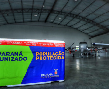 Distribuição de vacinas para as 22 Regionais de Saúde do Estado  -  Curitiba, 22/03/2021  -  Foto: José Fernando Ogura/AEN