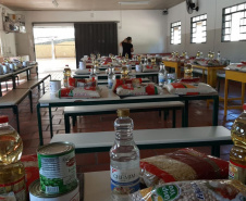 A Secretaria de Estado da Educação e do Esporte (Seed-PR) informa que fará a distribuição de alimentos perecíveis e não perecíveis da merenda escolar no próximo dia 31 de março.  -  Foto: Divulgação SEED
