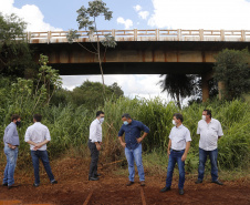 Visita do grupo técnico ao ponto de ligação da nova Ferroeste com a malha oeste.
Foto Gilson Abreu/AEN