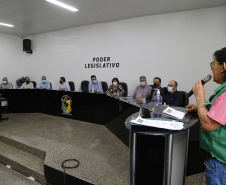 Comitiva da Nova Ferroeste visita Mundo Novo, no Mato Grosso do Sul. Os técnicos apresentaram na Câmara de Vereadores da cidade o estudo de demanda e traçado elaborado para a ferrovia.
 Foto Gilson Abreu/AEN
 Foto Gilson Abreu/AEN