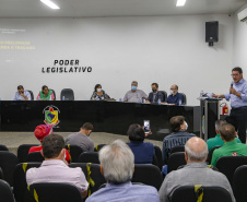 Comitiva da Nova Ferroeste visita Mundo Novo, no Mato Grosso do Sul. Os técnicos apresentaram na Câmara de Vereadores da cidade o estudo de demanda e traçado elaborado para a ferrovia.
 Foto Gilson Abreu/AEN