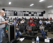 Comitiva da Nova Ferroeste visita Mundo Novo, no Mato Grosso do Sul. Os técnicos apresentaram na Câmara de Vereadores da cidade o estudo de demanda e traçado elaborado para a ferrovia.
 Foto Gilson Abreu/AEN