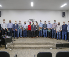 Comitiva da Nova Ferroeste visita Mundo Novo, no Mato Grosso do Sul. Os técnicos apresentaram na Câmara de Vereadores da cidade o estudo de demanda e traçado elaborado para a ferrovia.
 Foto Gilson Abreu/AEN