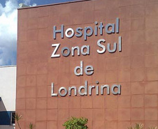 O Hospital Zona Sul de Londrina (Hospital Dr. Eulalino Ignácio de Andrade/ HZSL), que faz parte da rede de unidades próprias do Estado, realizou reforma e adequação para melhoria do atendimento aos pacientes que buscam pelos primeiros cuidados no Pronto Socorro.  -  Foto: Divulgação SESA
