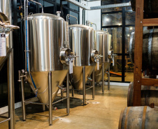 Cervejas artesanais paranaenses estão entre as melhores do País - As cervejarias foram premiadas no Concurso Brasileiro de Cervejas 2021,evento que reuniu mais de três mil rótulos brasileiros. O Paraná foi oterceiro colocado em número de medalhas, atrás apenas de SantaCatarina e Rio Grande do Sul.  -  Curitiba, 26/03/2021  -  Foto: Divulgação