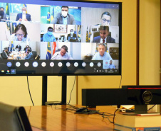 O Secretário de Estado da Saúde, Beto Preto, representou o governador Ratinho Junior no final da tarde de hoje (26), em reunião virtual, com o ministro da Saúde, Marcelo Queiroga.Foto: Américo Antonio/SESA
