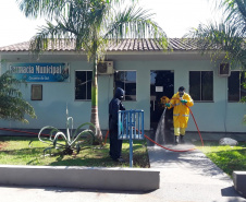 A Sanepar intensificou neste mês o trabalho de desinfecção de locais públicos na região de Paranavaí. As ações foram realizadas às sextas-feiras e sábados nas cidades de Alto Paraná, Nova Londrina, Diamante do Norte, Paranavaí, Paranacity e Cruzeiro do Sul.  -  Curitiba, 29/03/2021  -  Foto: Divulgação Sanepar