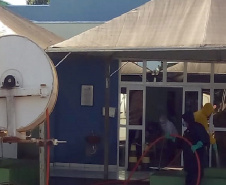 A Sanepar intensificou neste mês o trabalho de desinfecção de locais públicos na região de Paranavaí. As ações foram realizadas às sextas-feiras e sábados nas cidades de Alto Paraná, Nova Londrina, Diamante do Norte, Paranavaí, Paranacity e Cruzeiro do Sul.  -  Curitiba, 29/03/2021  -  Foto: Divulgação Sanepar