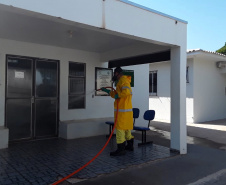 A Sanepar intensificou neste mês o trabalho de desinfecção de locais públicos na região de Paranavaí. As ações foram realizadas às sextas-feiras e sábados nas cidades de Alto Paraná, Nova Londrina, Diamante do Norte, Paranavaí, Paranacity e Cruzeiro do Sul.  -  Curitiba, 29/03/2021  -  Foto: Divulgação Sanepar