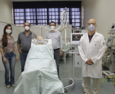 O equipamento traz mais conforto ao paciente e diminui a necessidade de intubação  -  Maringá, 29/03/2021  -  Foto: divulgação UEM