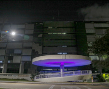 02.04.2021 - Iluminação especial pelo Dia Mundial de Conscientização do Autismo  -  Foto Gilson Abreu/AEN
