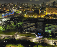 02.04.2021 - Iluminação especial pelo Dia Mundial de Conscientização do Autismo  -  Foto Gilson Abreu/AEN