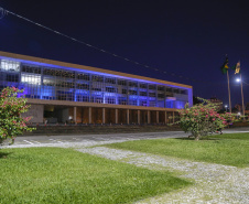 02.04.2021 - Iluminação especial pelo Dia Mundial de Conscientização do Autismo  -  Foto Gilson Abreu/AEN