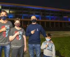 02.04.2021 - Iluminação especial pelo Dia Mundial de Conscientização do Autismo  -  Foto Gilson Abreu/AEN